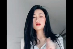 辣妹视频,激情四溢，青春活力瞬间捕捉